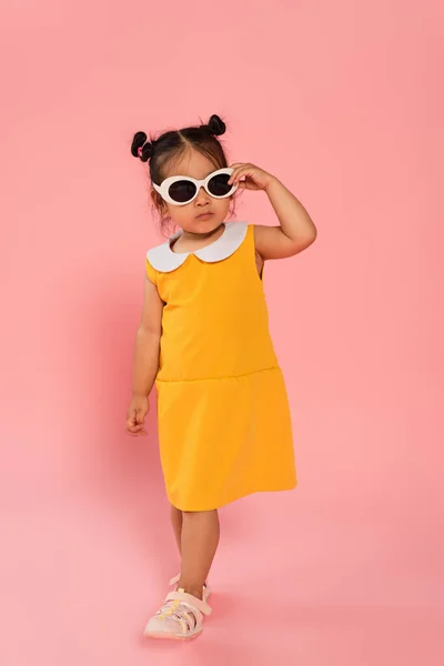 Full Length Asian Toddler Kid Yellow Dress Sunglasses Posing Pink — Stock Photo, Image