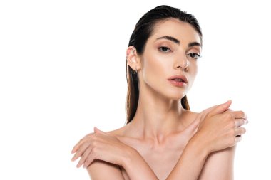 Genç, güzel bir kadın piercingli, çıplak omuzlu beyaz tenli. 