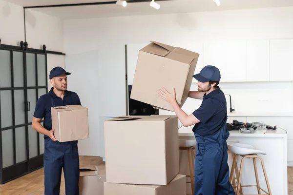 Workers Uniform Stacking Carton Packages Kitchen — Stock Photo, Image