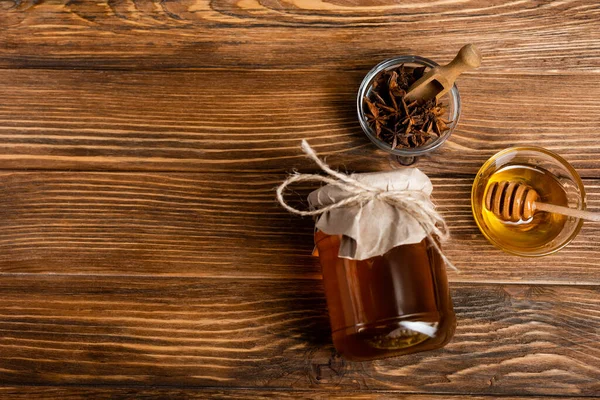 Top View Honey Jar Covered Craft Paper Bowls Anise Seeds — Stockfoto