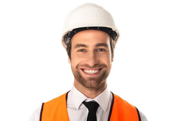 Ingeniero sonriente en casco aislado en blanco - foto de stock