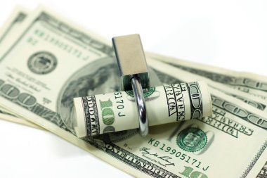 dolar döviz notlar kilit ve zincir.
