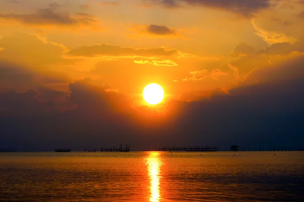Při západu slunce obloha, Thajsko. — Stock fotografie