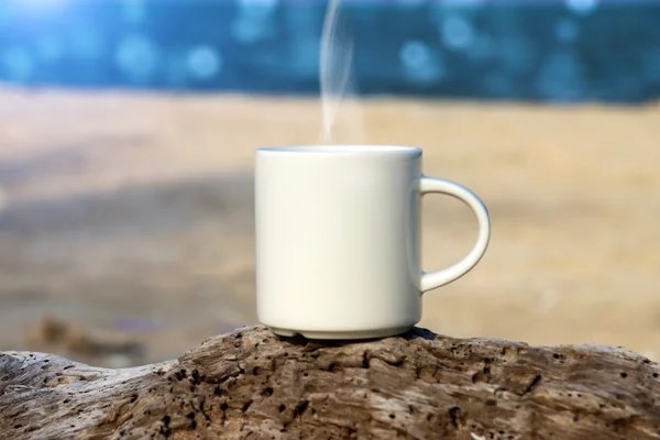 Caffè sulla spiaggia — Foto Stock