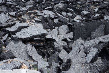 Asfalt yol yüzeyi yığını