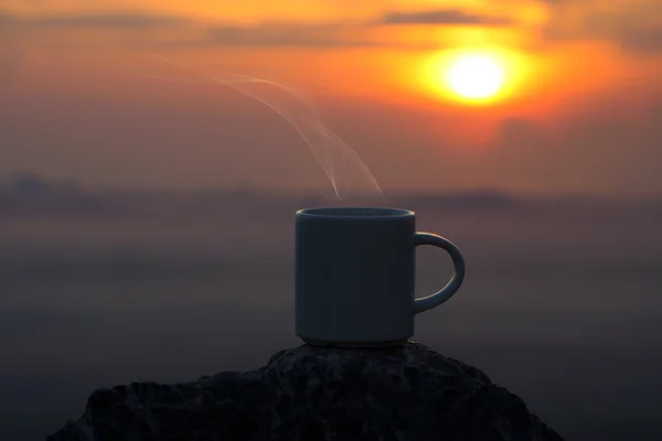 Morning coffee on the rock — Stock Photo, Image