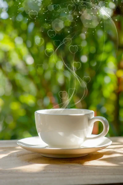 Café du matin dans le jardin — Photo