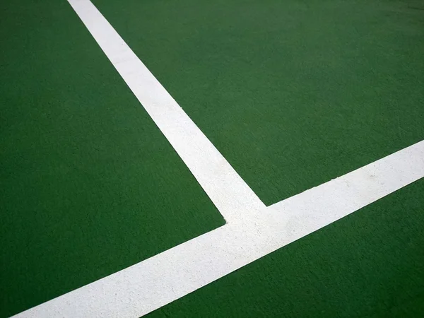 Linee su un campo da tennis — Foto Stock