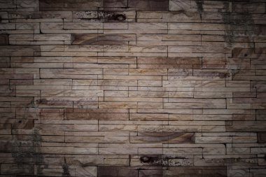 Kırmızı kumtaşı duvarları