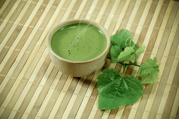 Tazza di tè verde caldo sano — Foto Stock