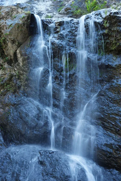 Cascata di Krung Ching Parco Nazionale Nakhon Si Thammarat, Thailandia — Foto Stock