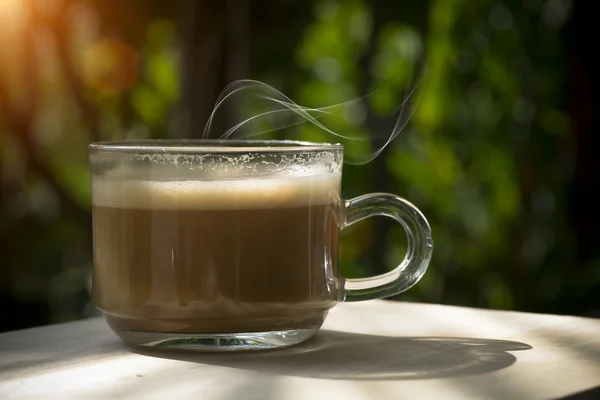 Cafea caldă dimineața — Fotografie, imagine de stoc