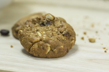 macadamia sütlü çikolata, çikolata yığın çıtır kurabiye.