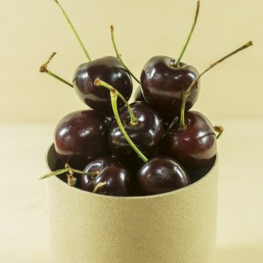 tatlı siyah kiraz