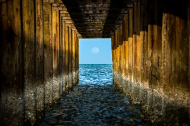 Ayın yükselişine yatak