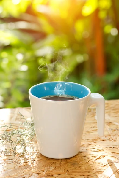 Hot coffee in the morning — Stock Photo, Image