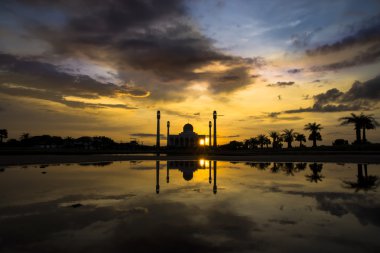 Merkez: Songkhla cami de güzel gün batımı