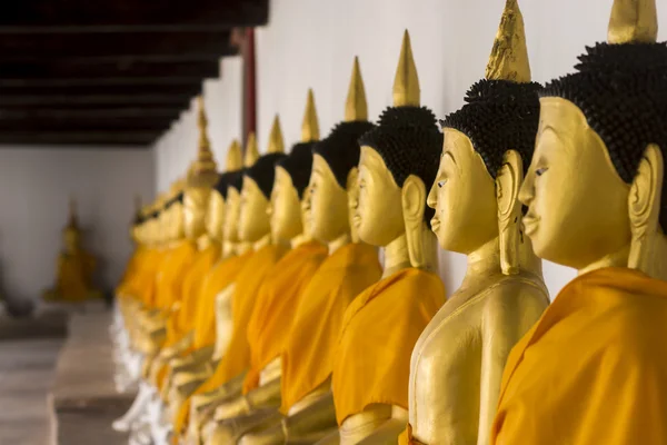 Buddha statue at Wat Wang, Pattalung, Thailand. — Stock Photo, Image