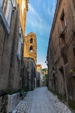 Casertavecchia, İtalya 'nın Campania eyaletinde yer alan bir şehirdir.