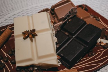 Süslü çikolatalar.