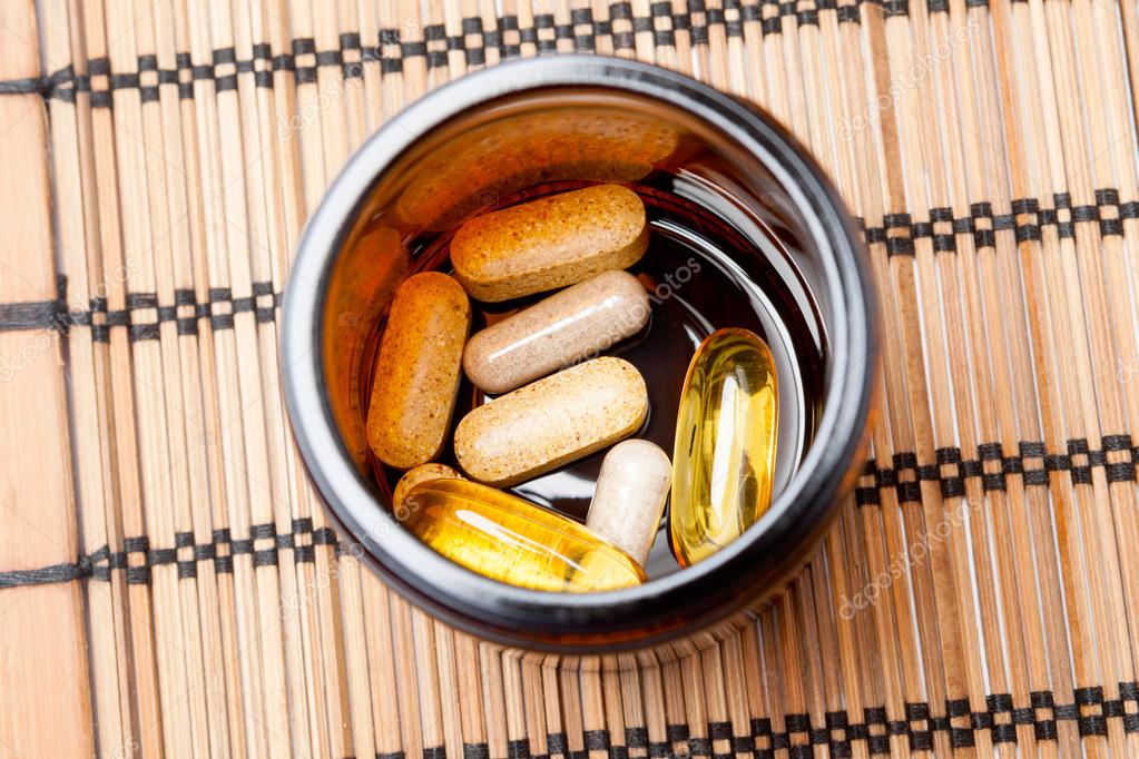 multivitamin piller multivitamin piller