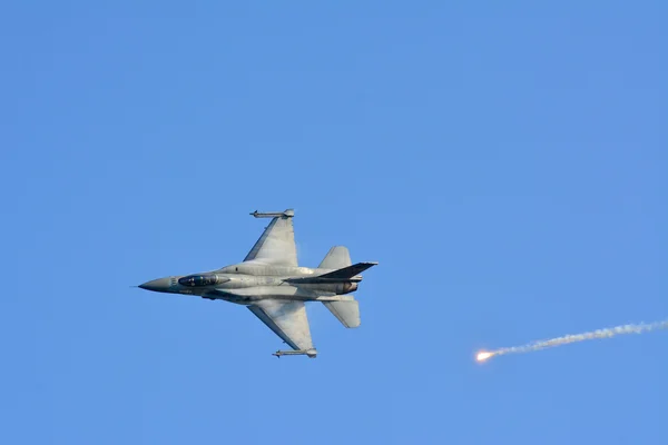 F-16 C Blok 52 artı — Stok fotoğraf
