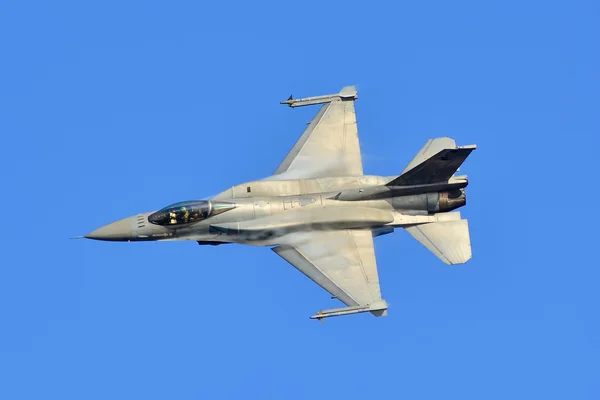 F 16 blok 52 artı — Stok fotoğraf