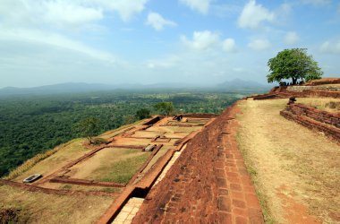 Sigiriya Zirvesi Harabeleri