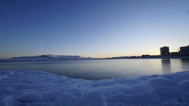 Timelapse Reykjavik Islande Vue Sur Mer Coucher Soleil Avec Neige — Video Stock