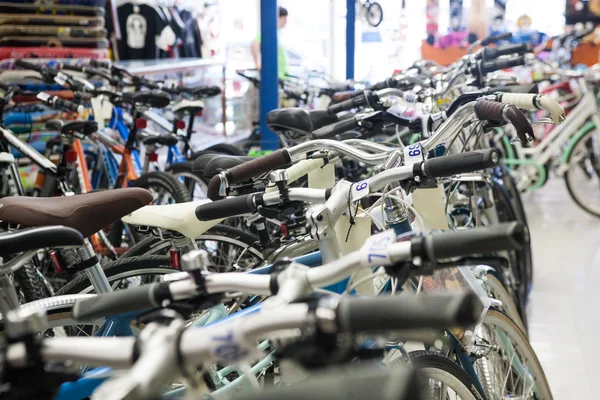 Магазин велосипедов — стоковое фото