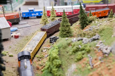 Bir tren küme model trenler, yakın çekim.