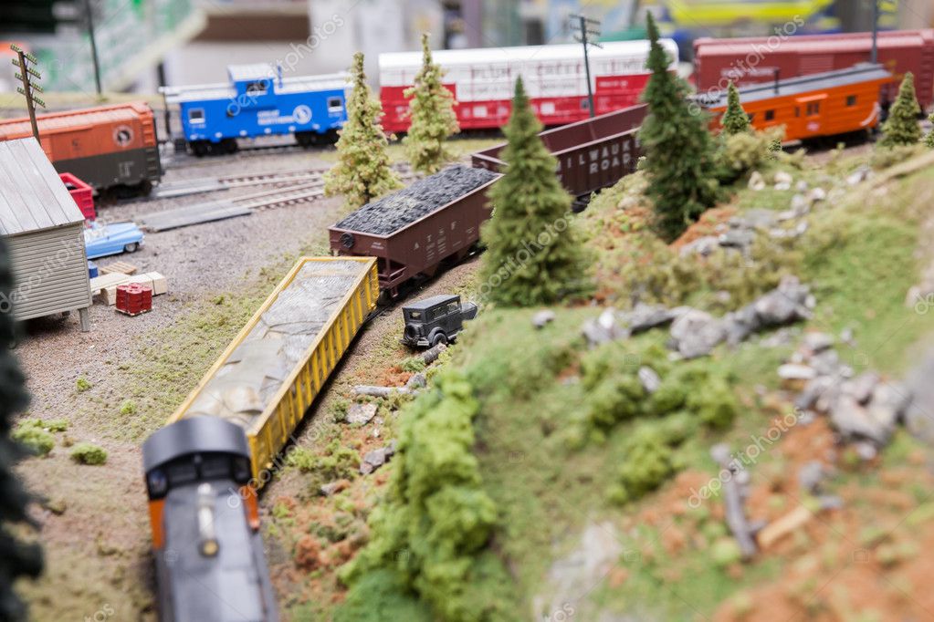 model trains & train sets
