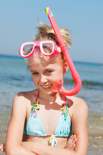 Junge Schwimmerin — Stockfoto