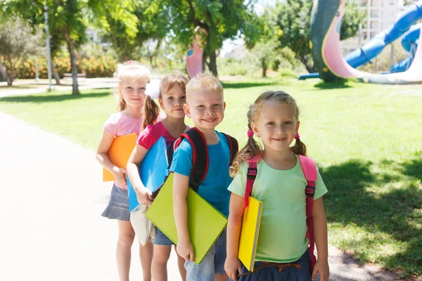 Preschoolers with books — Stock Photo, Image