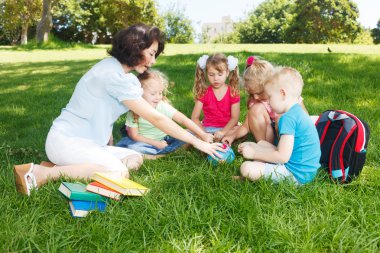 Okul öncesi öğretmen ile