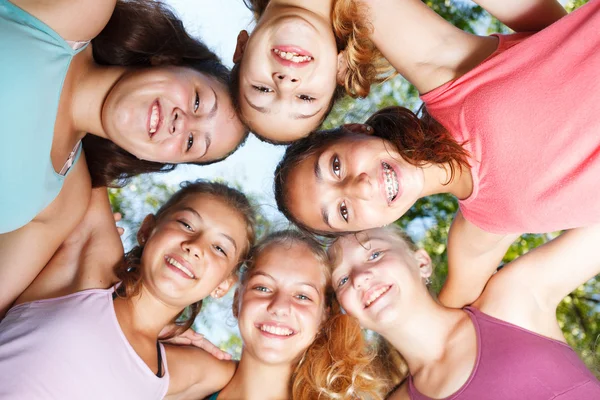 Cheerful teenage girls — Stock Photo, Image