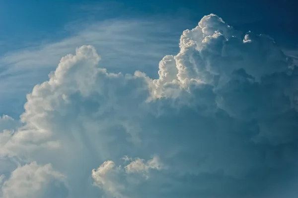 Δραματική ανακούφιση cloudscape — Φωτογραφία Αρχείου