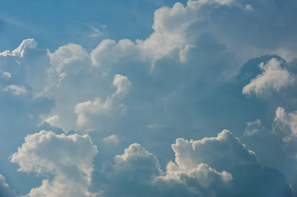 劇的な救済 cloudscape — ストック写真