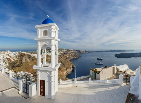 Igreja em Firostefani, Santorini — Fotografia de Stock