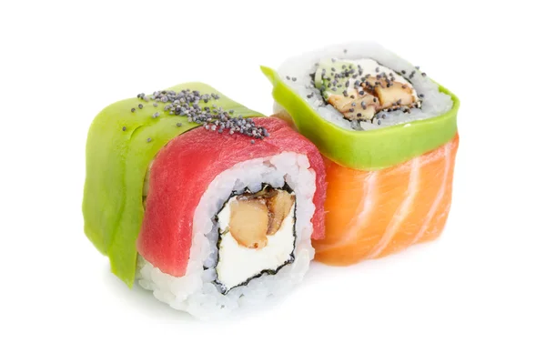 Uramaki maki sushi, dva rohlíky izolované na bílém — Stock fotografie