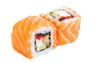 Uramaki maki sushi, iki izole üzerinde beyaz rulo