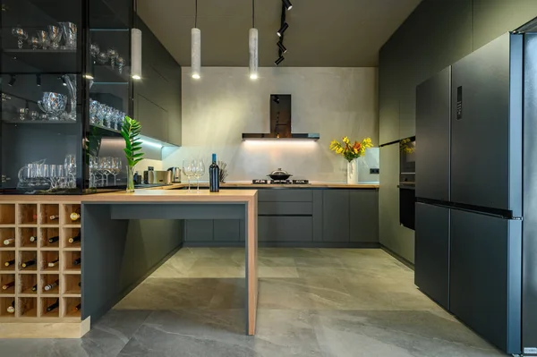 Moderno y lujoso apartamento estudio con cocina — Foto de Stock