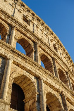 gedeeltelijke weergave van Colosseum ruïnes. Italië, rome.