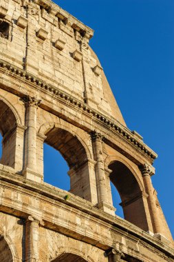 gedeeltelijke weergave van Colosseum ruïnes. Italië, rome.