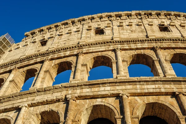 Partial view of Coliseum ruins. Italy, Rome. — Stock Photo, Image