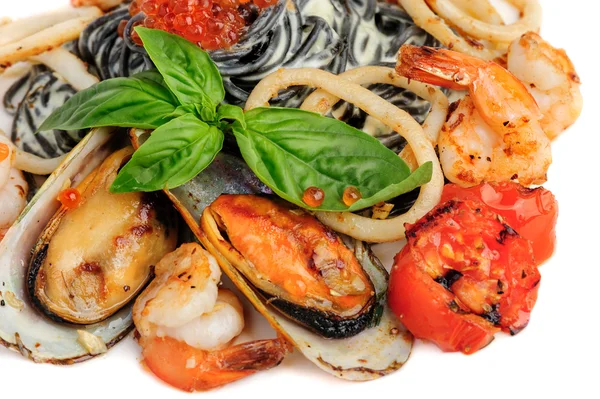 Black Pasta with sea food and basil — Stock Photo, Image