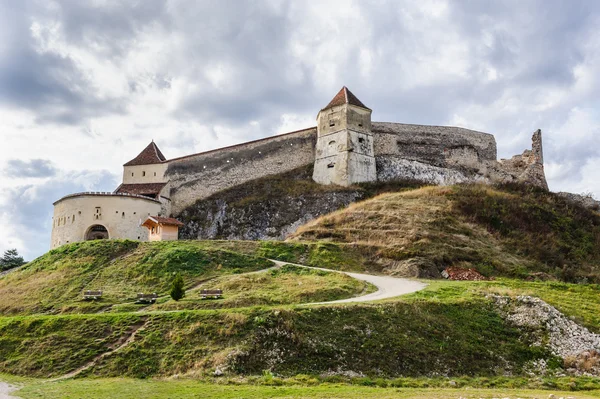 Medieval fortress in Rasnov, Transylvania, Brasov, Romania — Stock Photo, Image