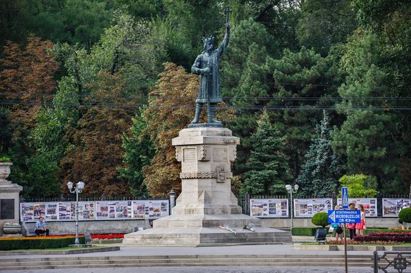 Пам'ятник Stefan великого, чел Маре, в Кишиневі, Молдова — стокове фото