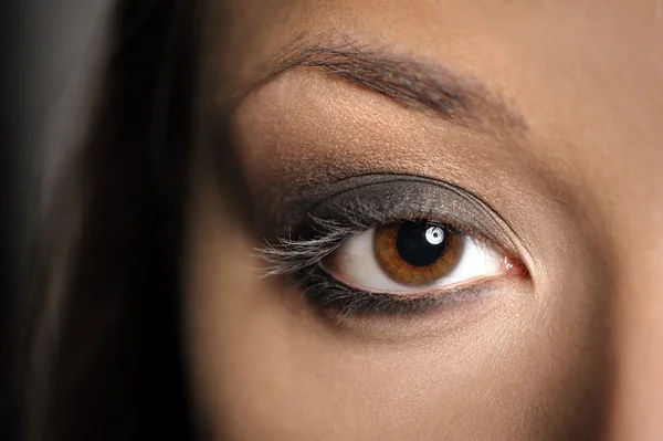 Brown Eye Smoky Makeup — Stock Photo, Image