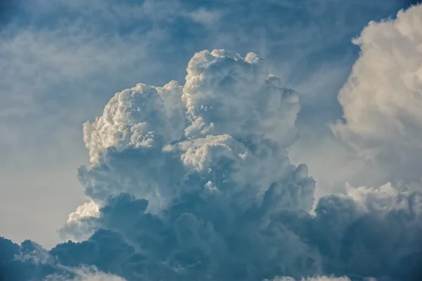 Cloudscape dramatyczne — Zdjęcie stockowe